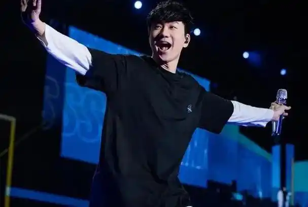 4月10日林俊杰出道21周年让我们一起回顾他出道那年