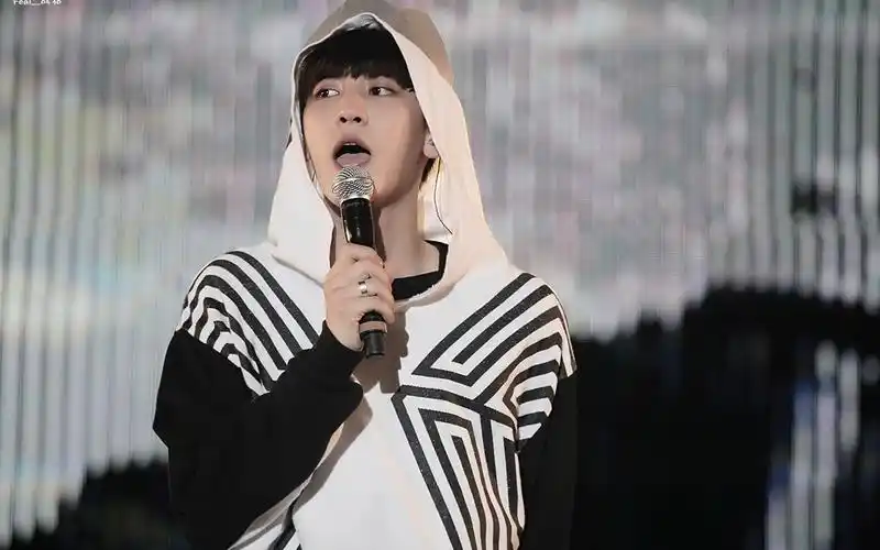 exo朴灿烈帅气写真高清电脑桌面壁纸大全