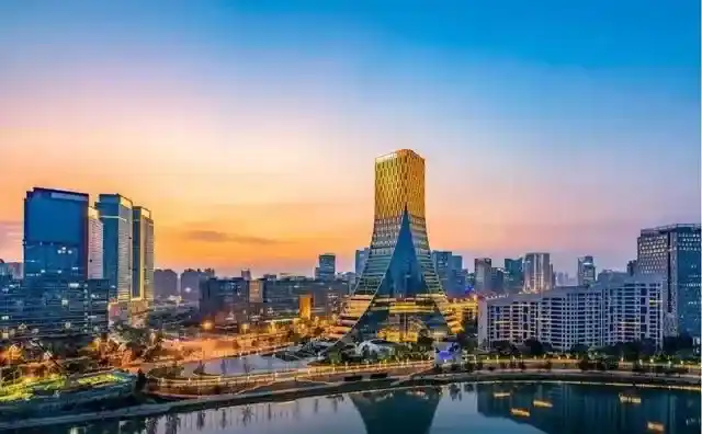 神鸟知讯 | 相聚春天里,共绘中国式现代化成都篇章 - 媒体声音 - 中国