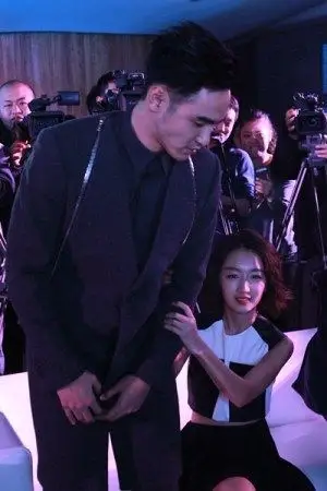 周冬雨否认介入阮经天许玮宁感情: 别伤害友情(5)