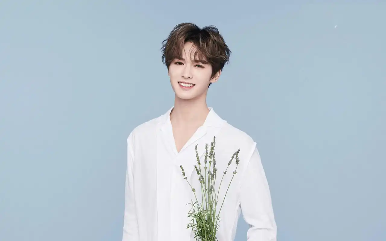 ninepercent单人海报壁纸图片