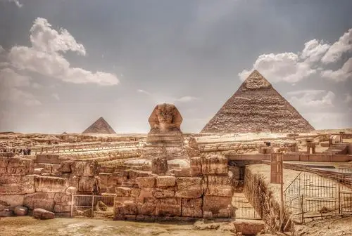 拥有世界顶尖建筑的城市,天呐!有一个在中国!