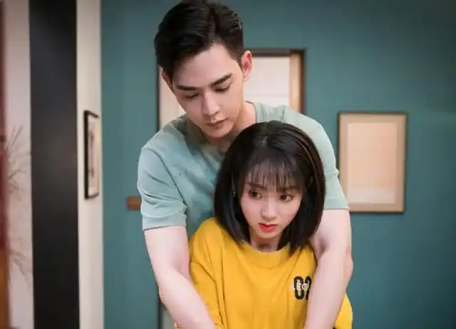 唐晓天是不是喜欢邢菲邢菲和唐晓天新婚吻戏