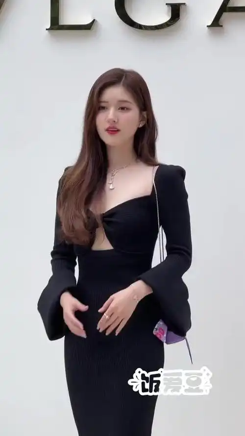 速速过来围观真千金来了赵露思赵露思生图美女抖音小助手dou小