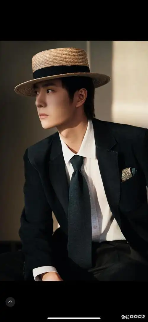 大家有没有发现最近王一博出席活动总是戴着一顶帽子?