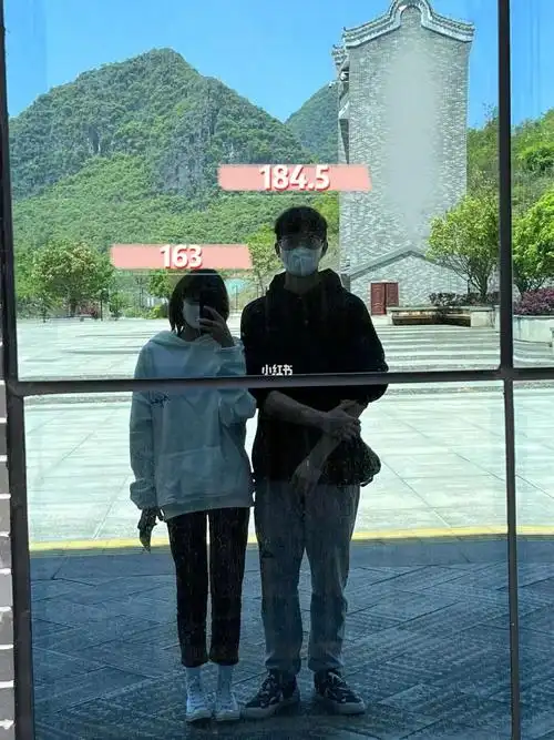 与男朋友的身高差净身高