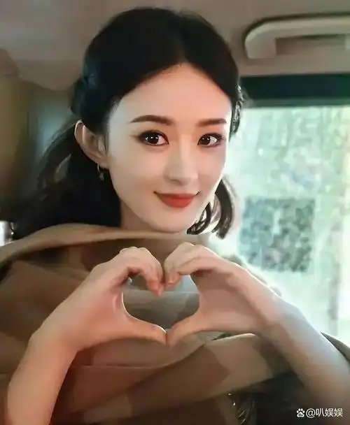 赵丽颖的演技真的是没话说,最新短片公开,眼神里都是故事