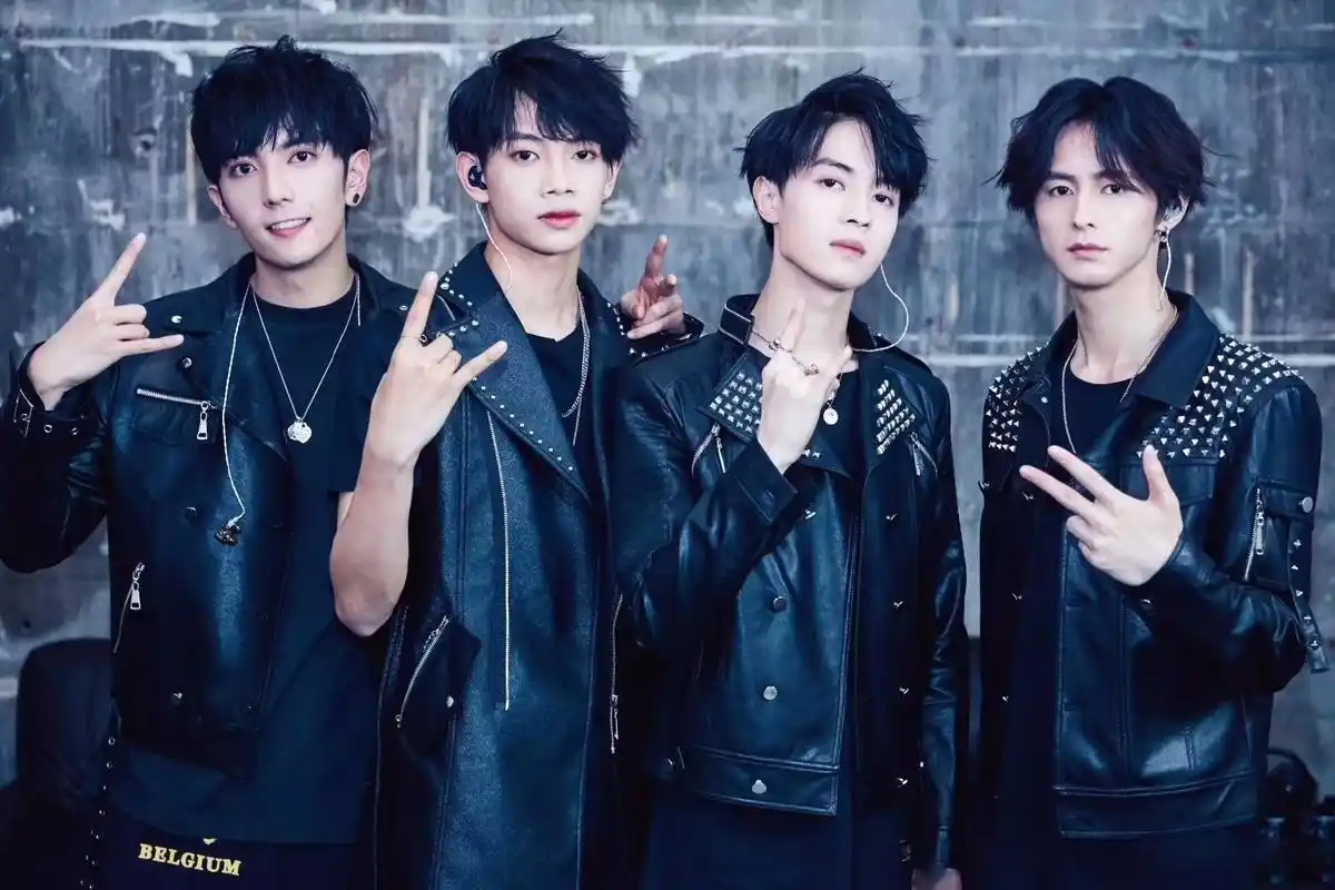 这是我内心话, 为了学习 ,为了成长, 我渴望在舞台