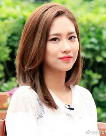 齐肩短发直发发型图片 文静优雅又显魅力气息