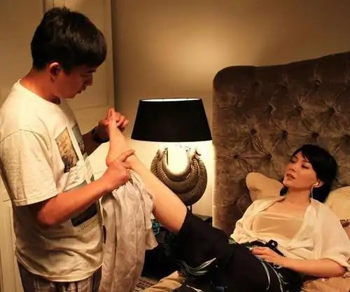 从相看两不厌到相看两厌,我们的夫妻关系还有救吗?