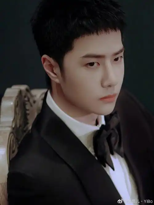 寸头都封印不了的颜值##王一博##王一博说打戏能摸到梁朝伟的脸