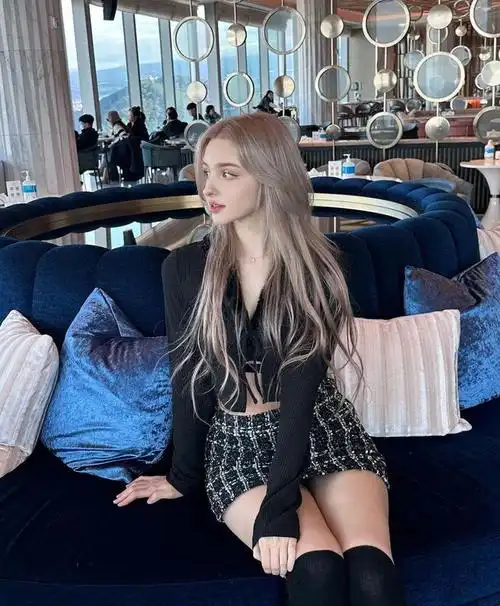 乌兹别克少女模特elina异国风范老漂亮了