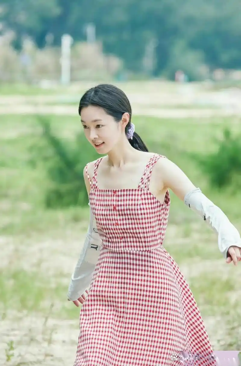 宋轶早期旧照,肤白貌美真的是天赋.