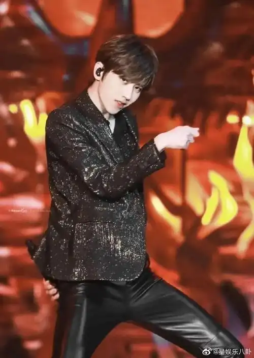 蔡徐坤超撩坏笑小合集