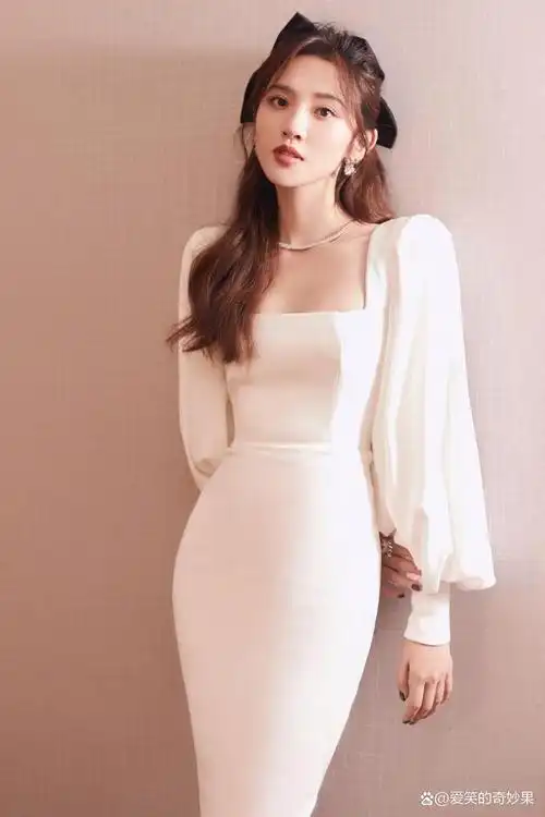 16,张靓颖张靓颖(jane zhang),1984年10月11日出生于四川省成都市