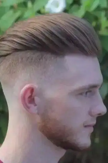 下面跟小编一起, 感受一下它的魅力吧~ [自然大背头] *图片部分来自