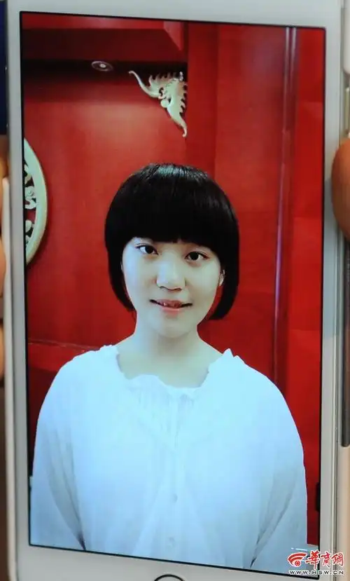 西安中考第1名花落铁一中 15岁女孩爱植物爱古诗