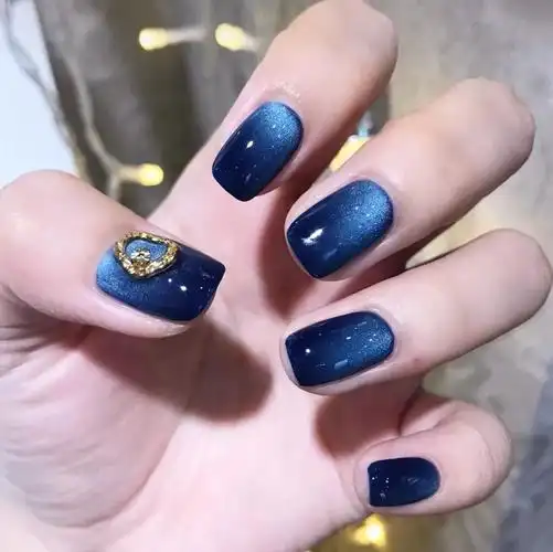 【精艺职业培训学校】蓝色美甲,最耐看的高级款