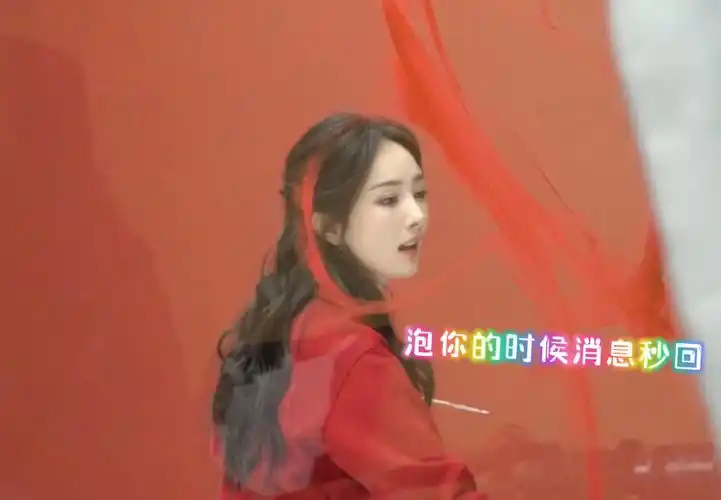 杨幂斐乐鞋广告