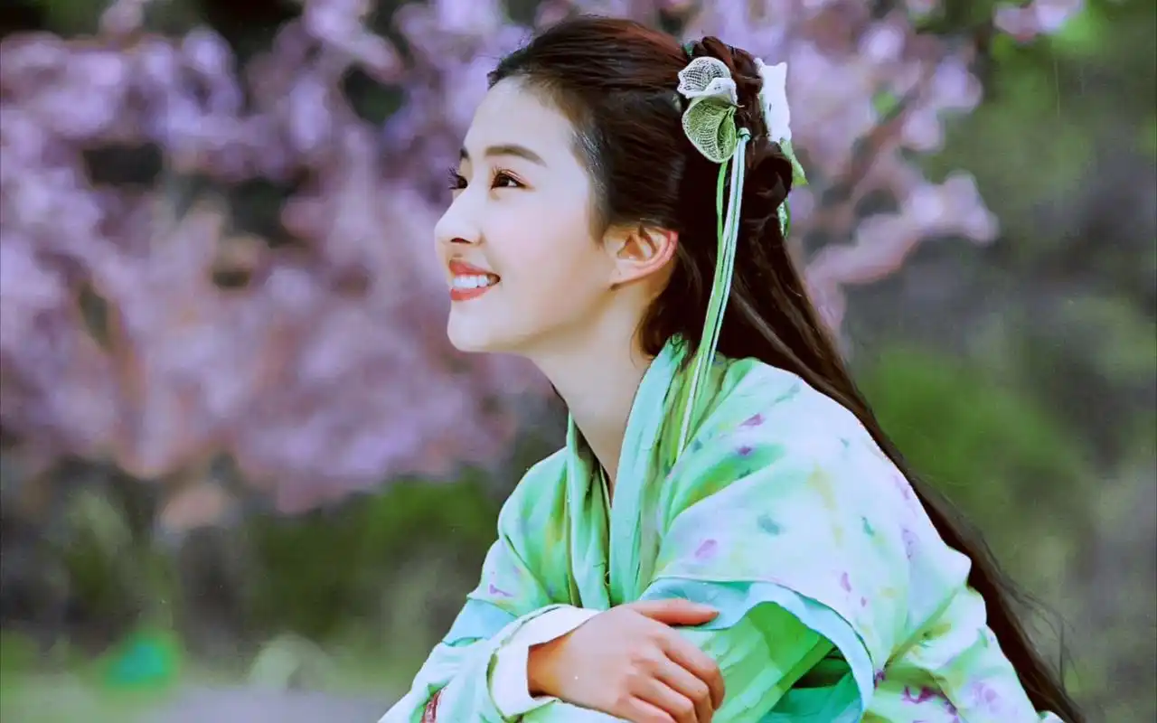 刘亦菲的赵灵儿清新脱俗,太美了.