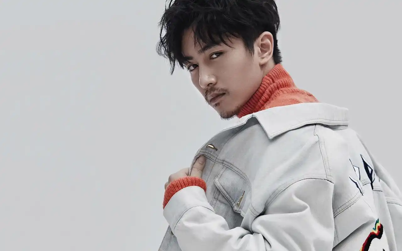 陈晓成熟黑白杂志写真高清图片壁纸