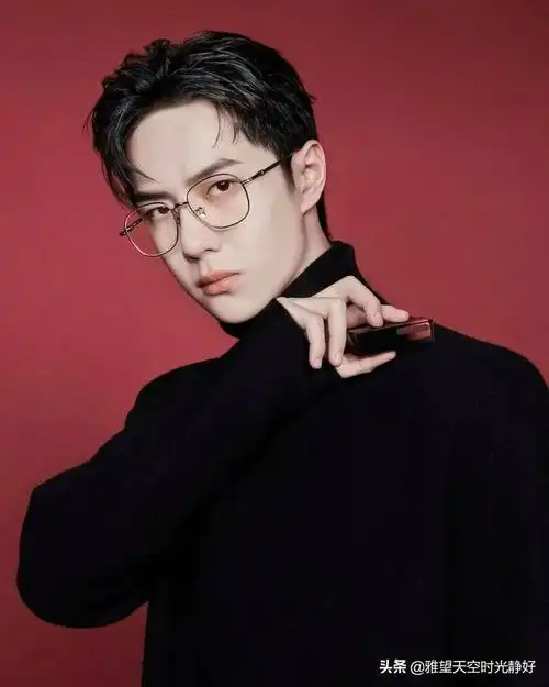 盘点国内男明星眼镜杀高清集第二弹 这些禁欲系男神哪个是你的菜
