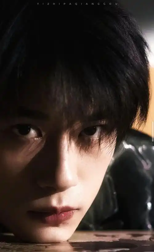 易烊千玺合集惊艳图片/壁纸