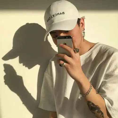 男生超霸气超高冷头像