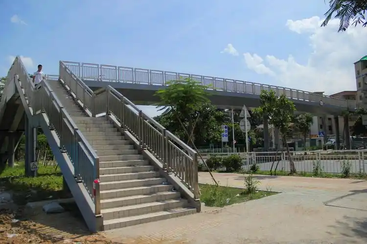 东莞钢结构人行天桥的焊接方法