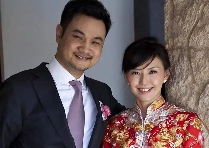 8位嫁给"打工人"的女星,比起嫁给富豪,她们的婚姻更踏实_老公_孙燕姿