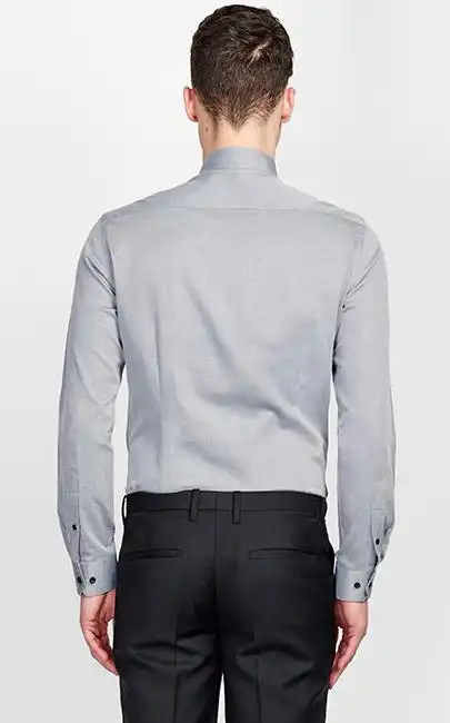 男士立领长袖衬衫背面