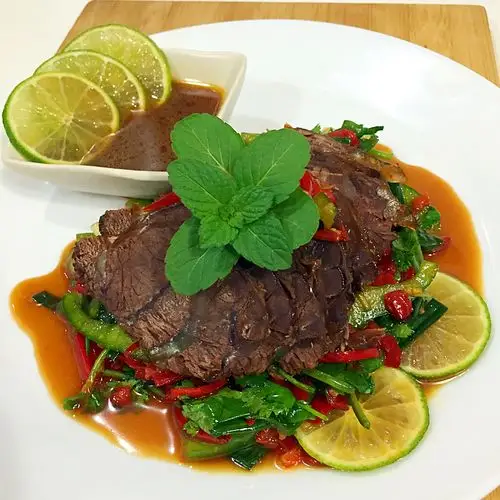 卤牛肉冷盘的做法