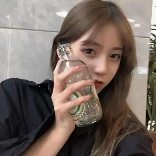 头像女生是人都会散场我们也不例外