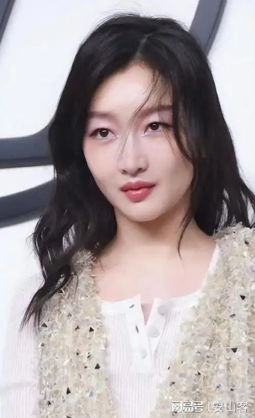 世上绿茶千千万,最怕周冬雨这一款,她的手段太高明了!