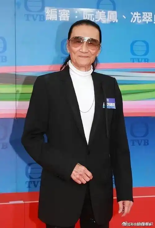 87岁谢贤惊传重病!全网疯传初二瘫痪紧急送医_陈淑芬_精神_大年