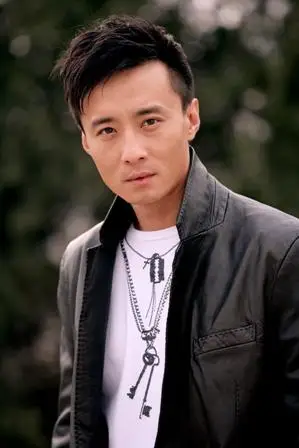 高峰由董勇,陆玲,高峰等主演的长篇现实题材励志电视剧《人生百事》