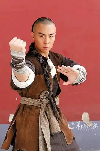释小龙还保持着练武之人的单纯和质朴"小和尚"形象深入人心在电视剧