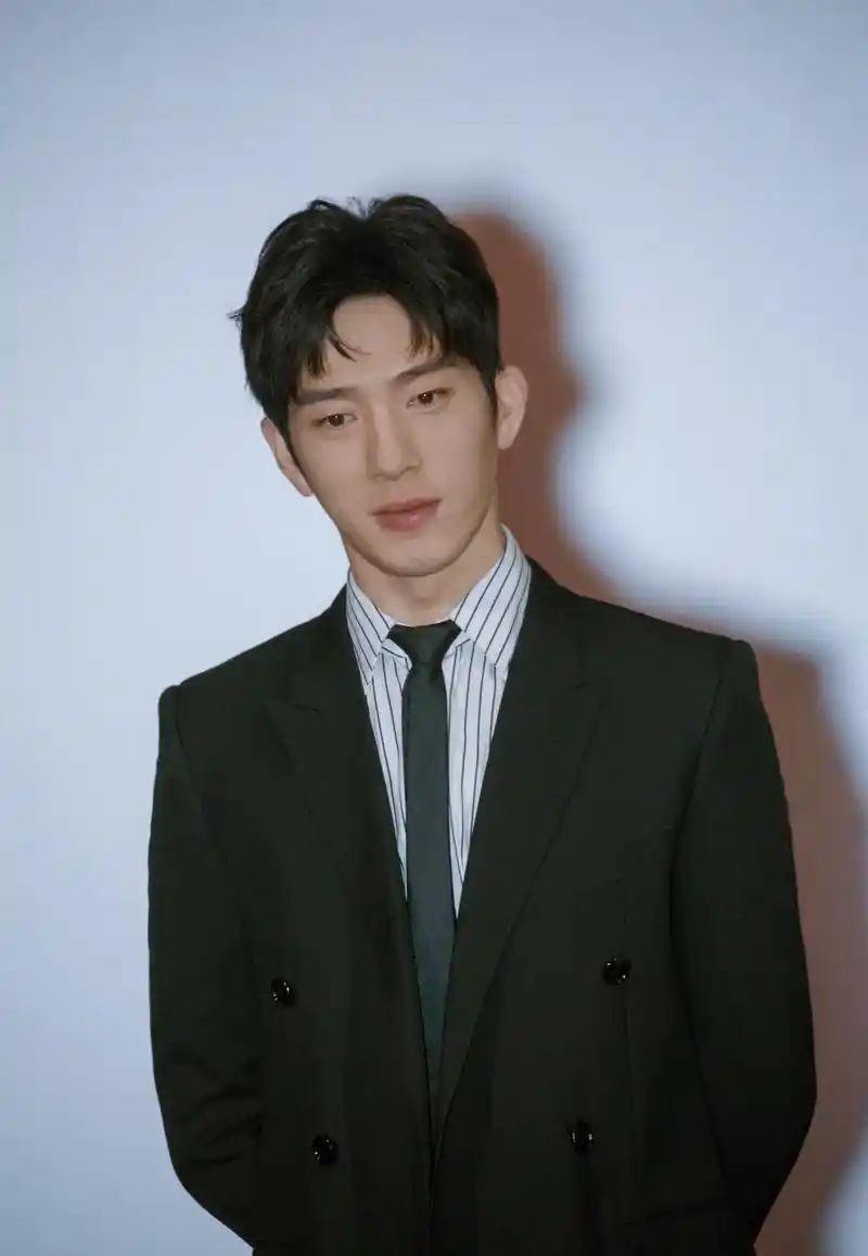 没有做成流量艺人的井柏然,他有什么代表作吗?