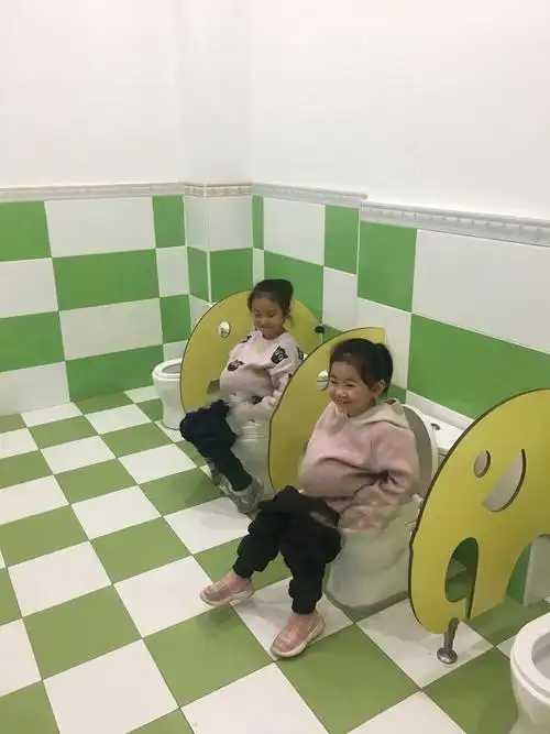 其它 三八节,体验妈妈十月怀胎 写美篇今天是三八妇女节,来到幼儿园