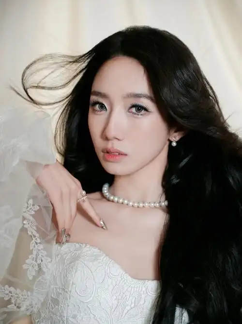 孟美岐腾讯星光大赏