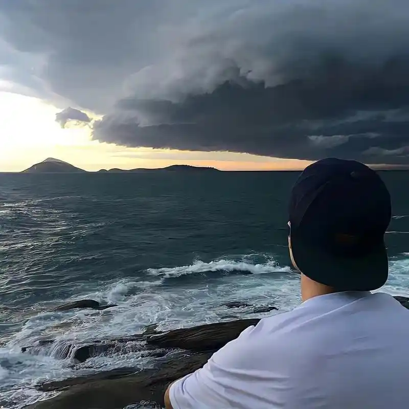 风景篇/酷酷的男生氛围感微信头像 #头像# #男生头像# #男生帅气头像