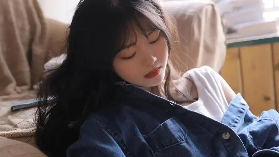 渣渣男专用真人女生写真,高清壁纸图片,可爱美女-回车桌面