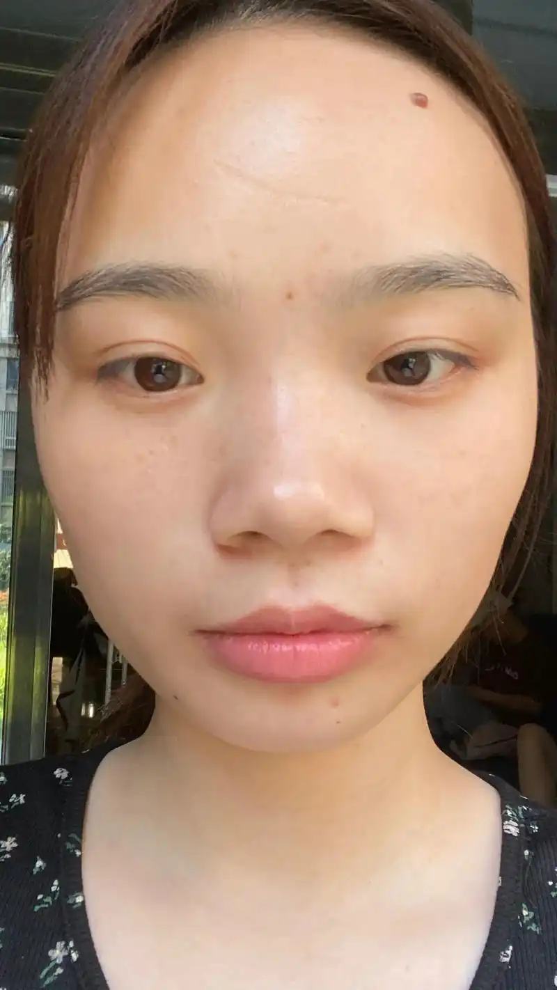 脸部凹陷 塌鼻梁 也能画出清冷美人妆～#妆前妆后 #换头了换 - 抖音