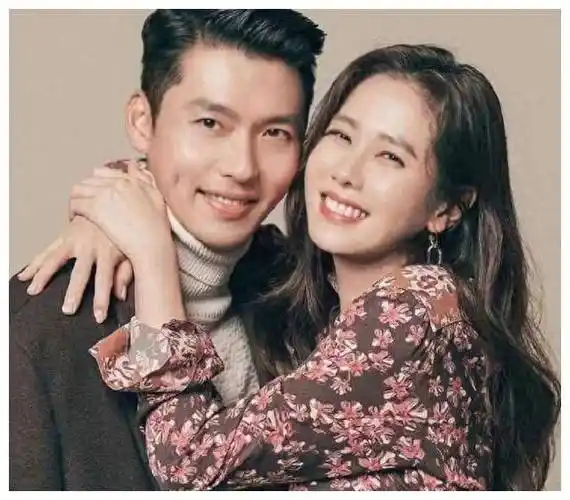 玄彬孙艺珍否认买房,育儿忙碌!爱情甜蜜未受影响,意外曝光!