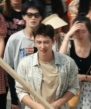 最新:黄景瑜接受联合国新闻专访,向全世界证明了中国实力