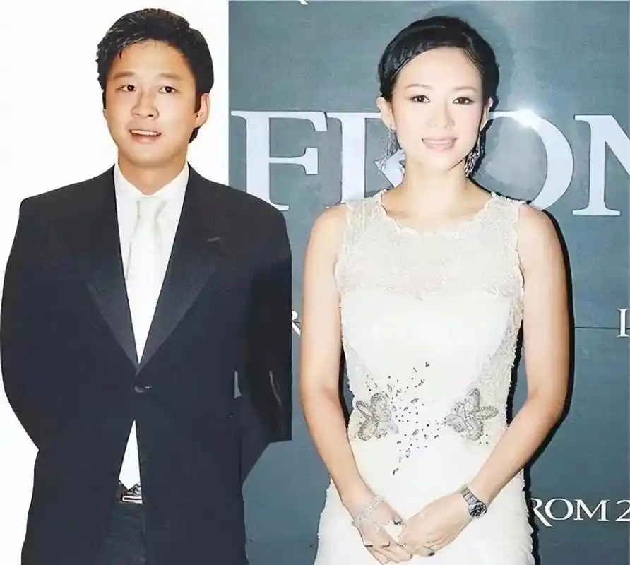 回顾朱玲玲的烦恼二儿子霍启山39岁未婚小儿子霍启仁游戏人间