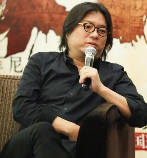 高晓松就错误言论道歉!公开消瘦原因,患严重抑郁症只睡40分钟