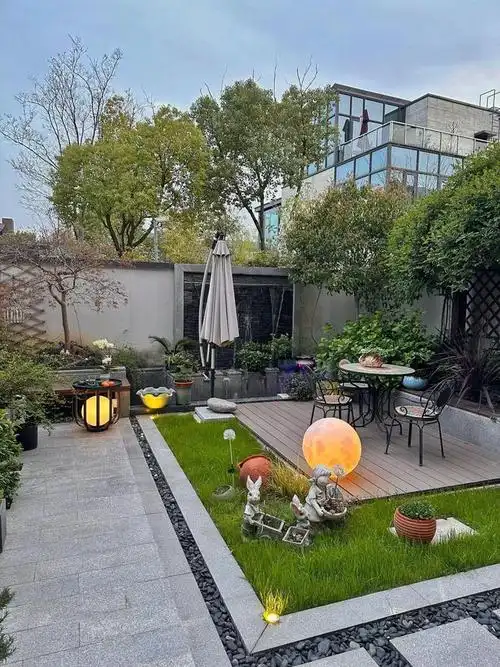 别怀疑这真的只有40㎡的花园小院子也可以氛围感满满