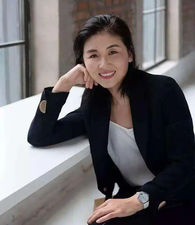 施一公的妻子86年哈市高考状元同为清华生婚后育有龙凤胎