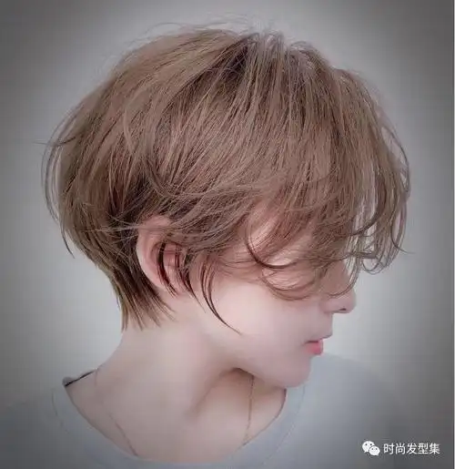 春天"纹理短烫发"30款_短发